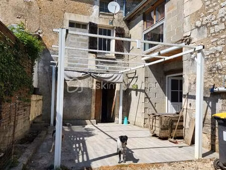 corps de ferme de 119 m² à collan