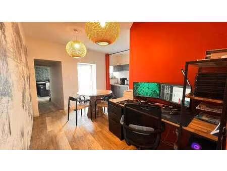 vente bureaux et commerces à talmont-saint-hilaire (85440) : à vendre / 45m² talmont-saint