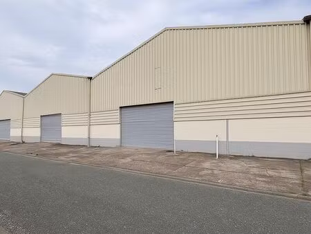 location local industriel 1 pièce 1050 m² à villeneuve-sur-lot (47300)