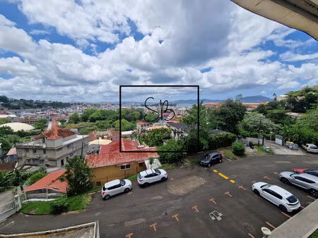 fort de france : proche du séminaire collège - t4 duplex avec