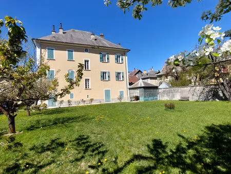 vente maison 40 pièces 850m2 barcelonnette 04400 - 1040000 € - surface privée