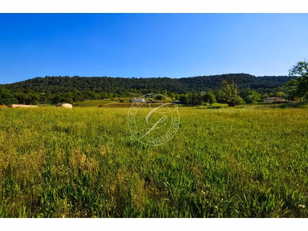 vente terrain 1067m2 salernes 83690 - 145000 € - surface privée