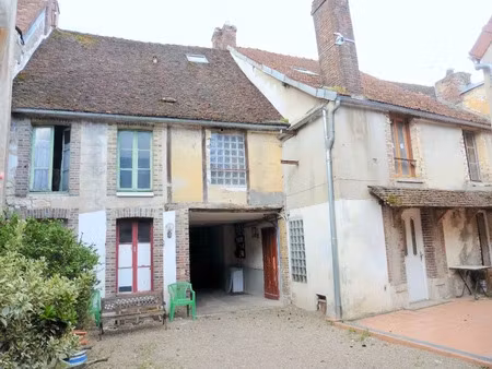 vente immeuble 6 pièces 187 m² à villeneuve-l'archevêque (89190)  85 000 €