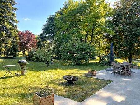 maison de luxe à vendre à crespières