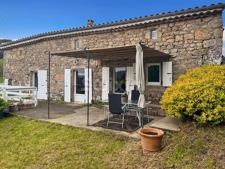 vente maison 4 pièces 132 m² à saint-apollinaire-de-rias (07240)  345 000 €