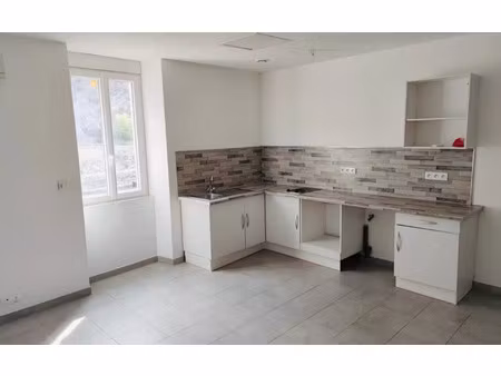 appartement anduze 156 m² t-4 à vendre  199 000 €