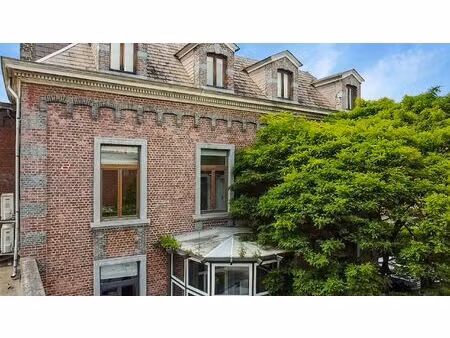 immeuble de rapport à vendre à place alphonse favresse 47 la hulpe (vbc72656)