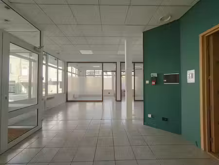 local commercial