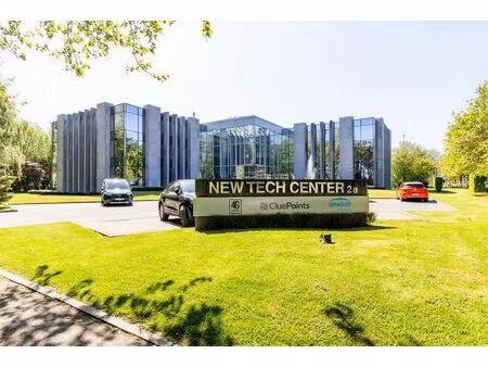 bureaux à louer à avenue albert einstein 2a louvain-la-neuve (vbc72915)