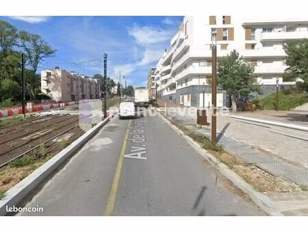 local commercial 128 m²