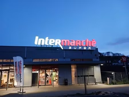 supermarche avec parking a louer a liege