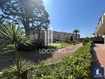 a louer - bureaux rdc 330 m2 - cannes proche croisette