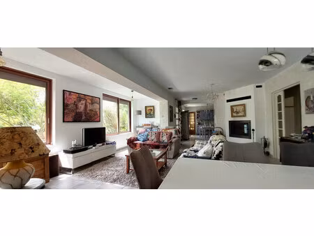 vente maison milhac d'auberoche  130m² 5 pièces 304 500€ avec piscine