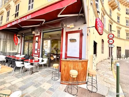 bureaux 86 m² bastia