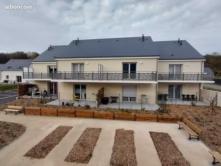appartement type 2 à azay le rideau