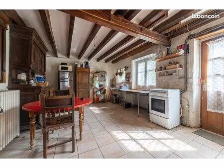 maison 4 pièces 140 m²