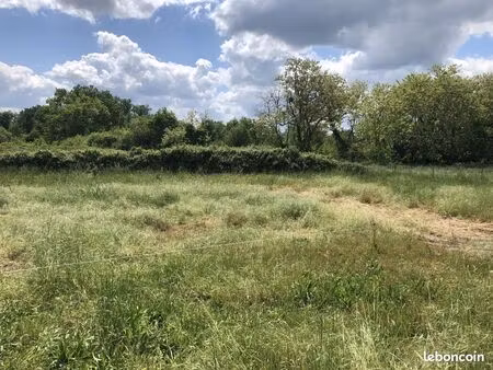 terrain 817 m² cadaujac