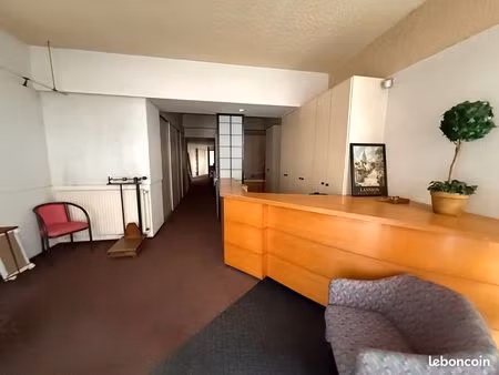 bureaux 280 m² lannion