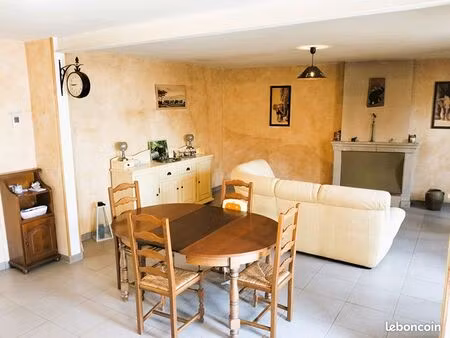 maison 5 pièces 106 m²