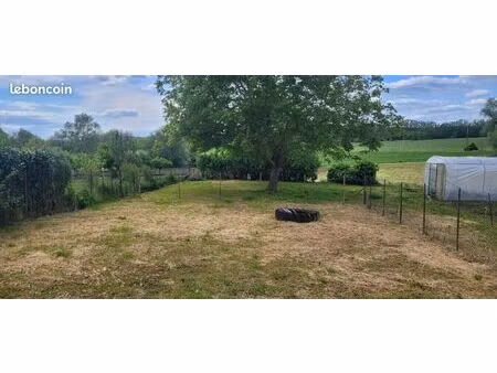 terrain 750 m² nomeny