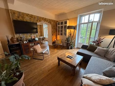 appartement 4 pièces 121 m²