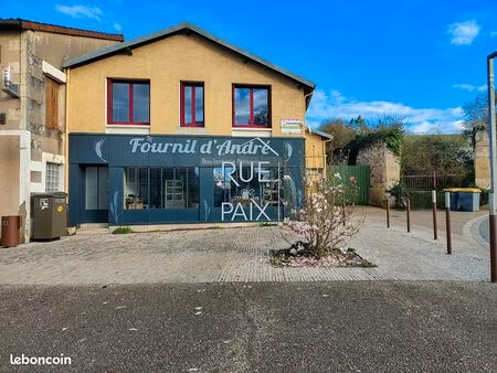 immeuble 5 pièces 332 m²