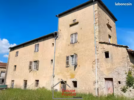 propriété 7 pièces 214 m²