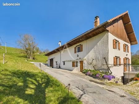 ferme 6 pièces 140 m²