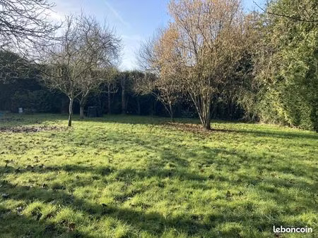 terrain 880 m² saint-berthevin