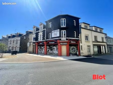 immeuble 6 pièces 134 m²