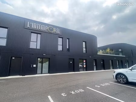 location bureau coworking