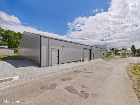 local commercial 287 m² guipry-messac