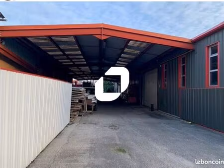 local d'activité 6 640 m²