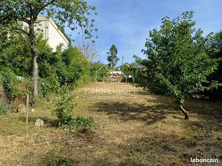 terrain 530 m² esbly