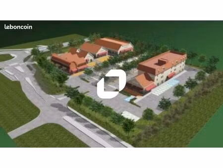 local commercial 150 m²