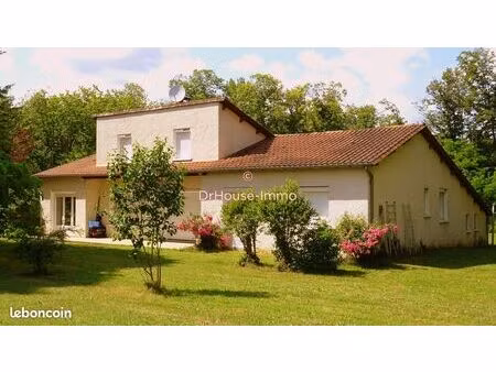 maison 6 pièces 156 m²