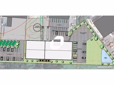 local d'activité 916 m²