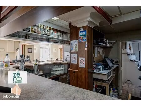bar  fonds de commerce  restaurant  traiteur 390 m² essarts-en-bocage