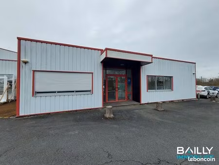 local 880 m² saint paul mont penit