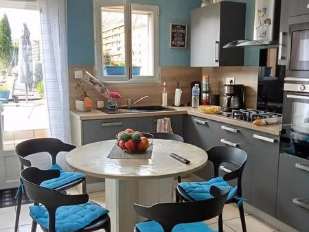 maison de ville 5 pièces 100 m²