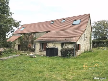 longère 8 pièces 220 m²