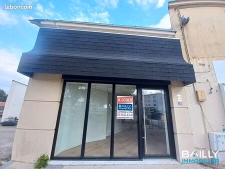 local commercial 61 m² la roche sur yon