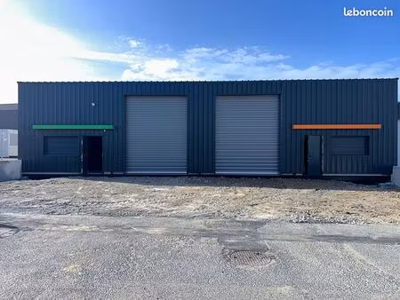 local 210 m² aizenay