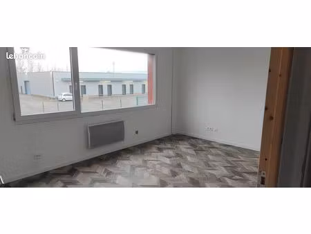 bureaux à louer (parc d'activité)