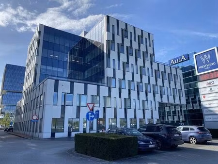 bien professionnel à louer à rumbeke € 3.352 (knzmn) - dewaele business - roeselare | zimm