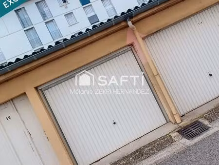 garage situé dans copropriété sécurisée et fermée