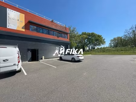 local d'activite a vendre