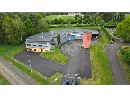 location commerce 1747 m² à ceyzériat (01250)