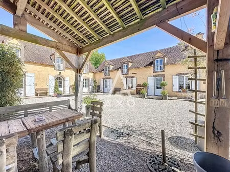 maison de luxe à vendre aux les menus