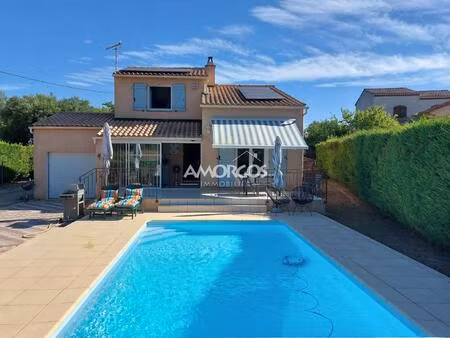 le beausset : villa 4 pièces de 105 m2 hab. sur 1 000 m2 de terrain avec piscine